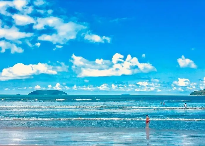 Duplex cobertura na praia em condomínio familiar Ubatuba